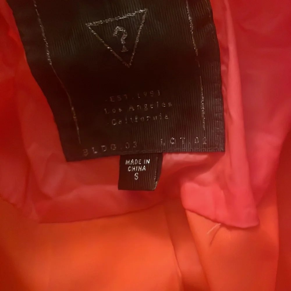 Guess light jacket. Mint condition. - Picture 3 of 8